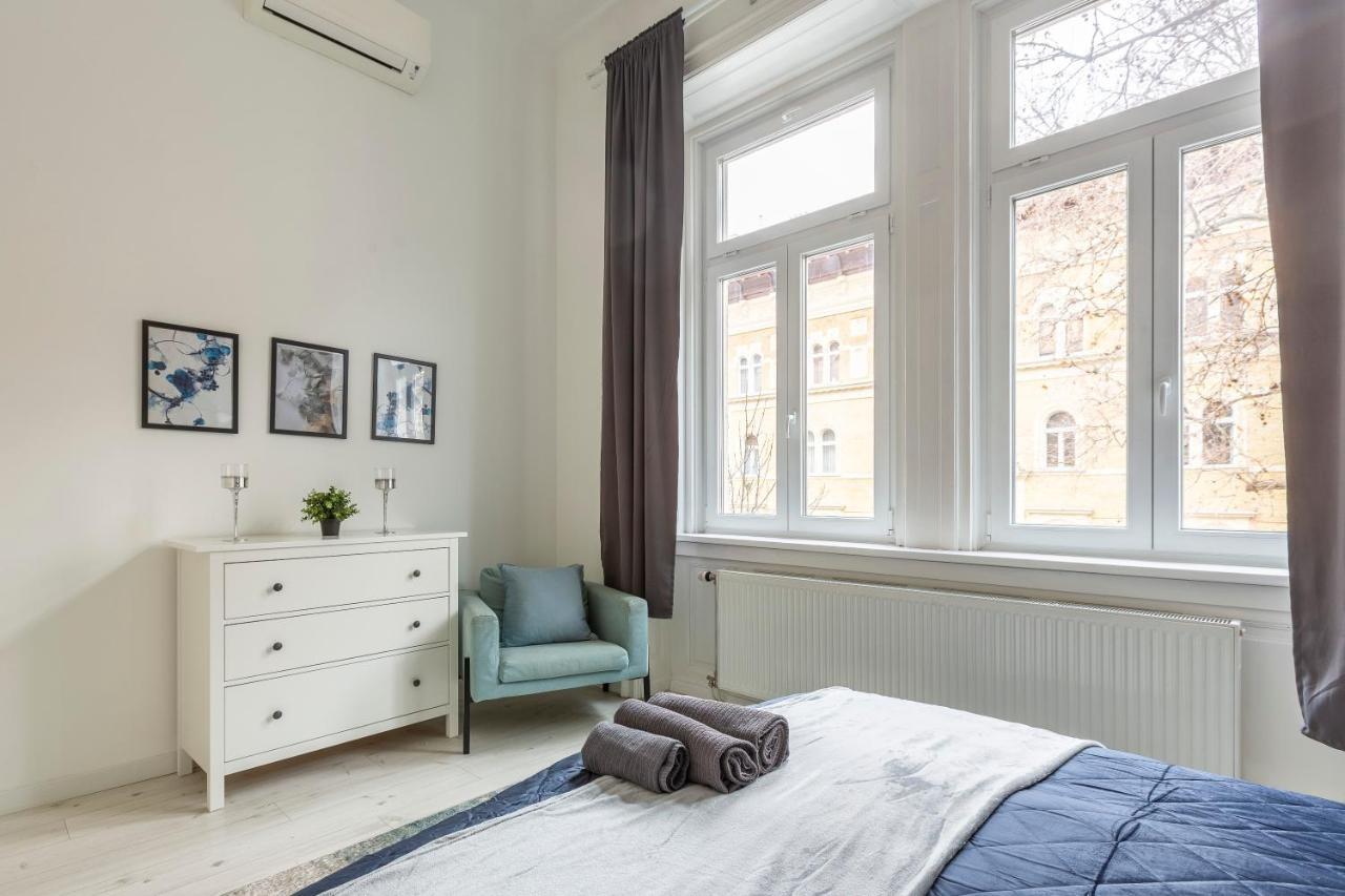 Deluxe Cozy Home In The Heart Of Budapest Exterior photo